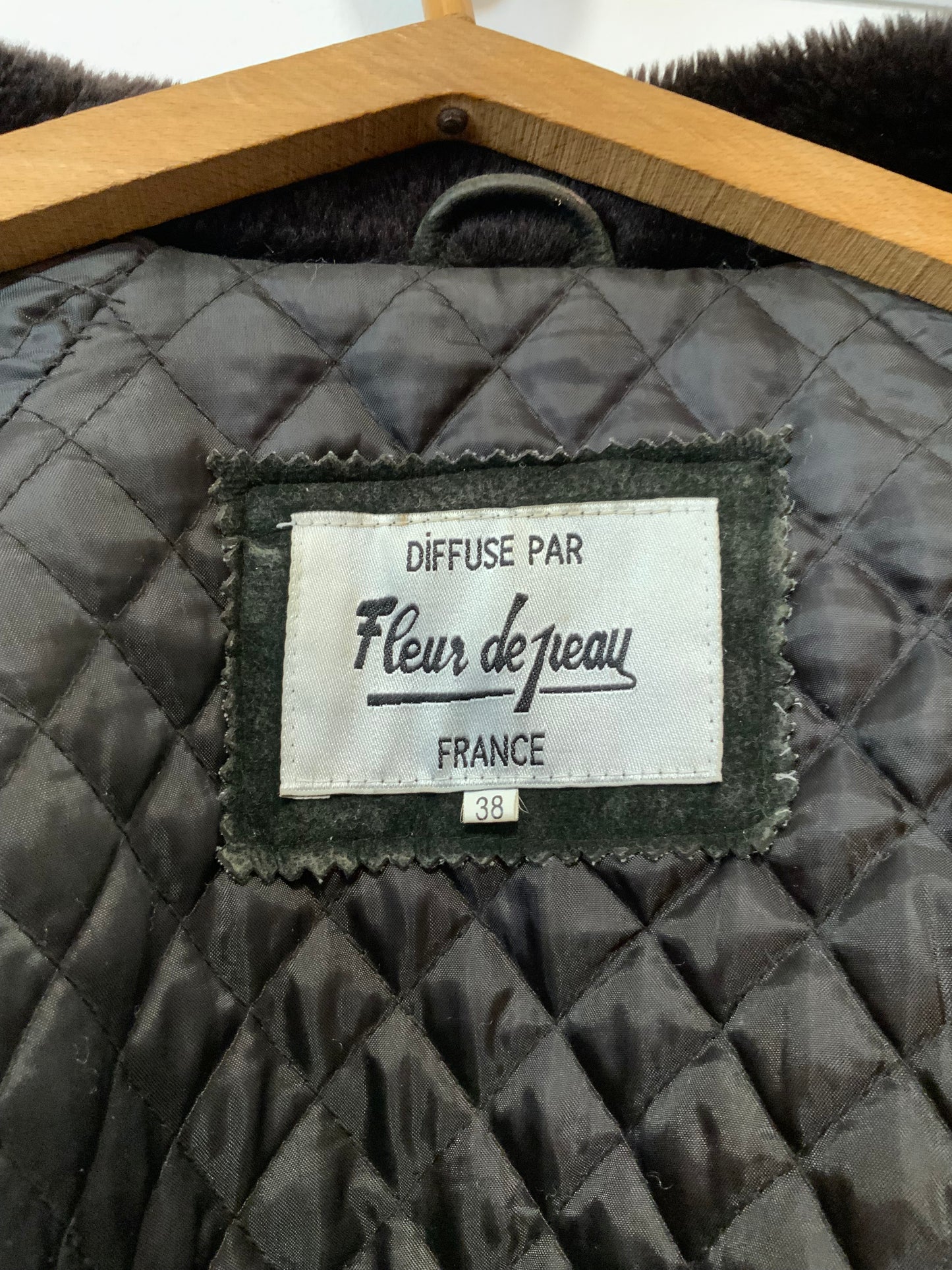 Manteau Vintage 1980 Aspect daim et empiècements cuir Matelassé et fourrure synthétique