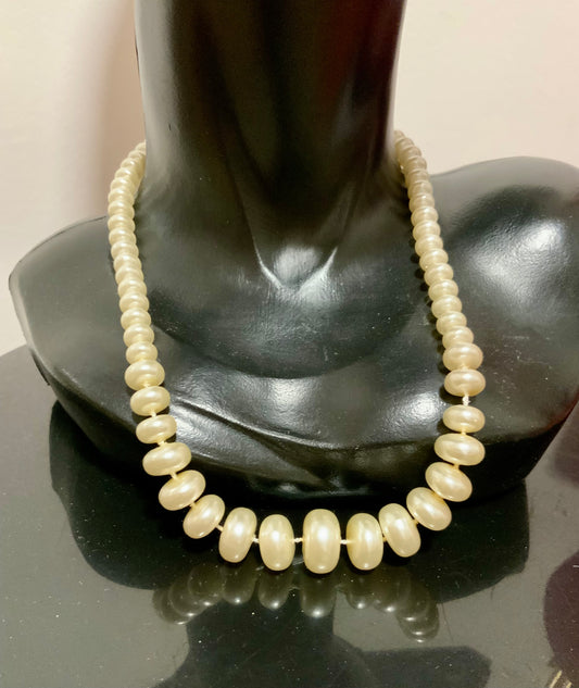 Collier Perles Rondes plates Vintage 1980