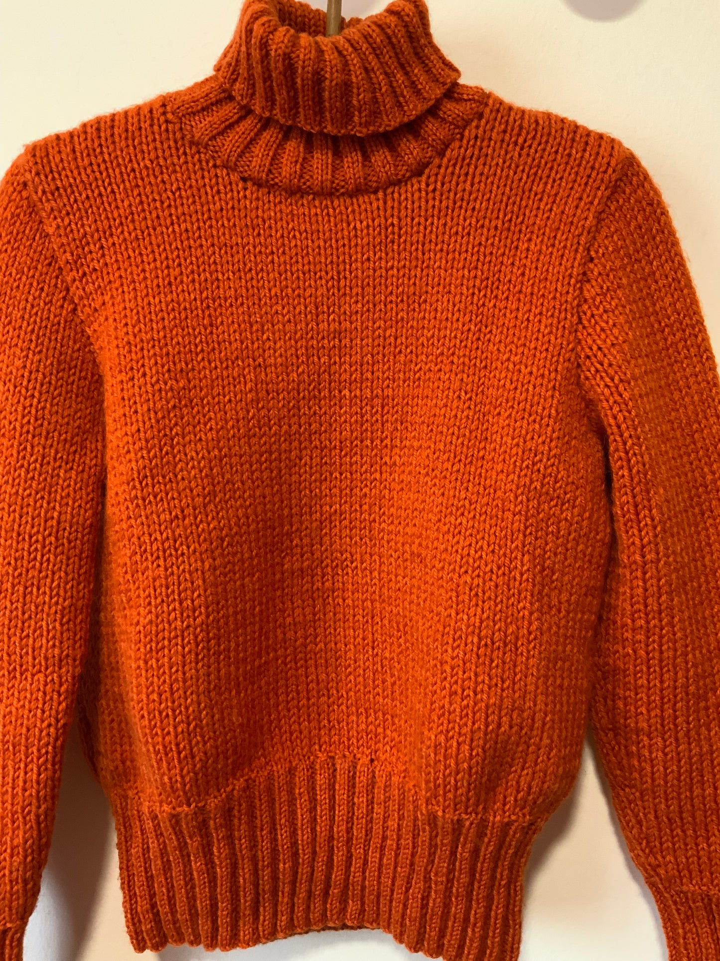 Gros Pull tricoté laine col roulé Orange Vintage