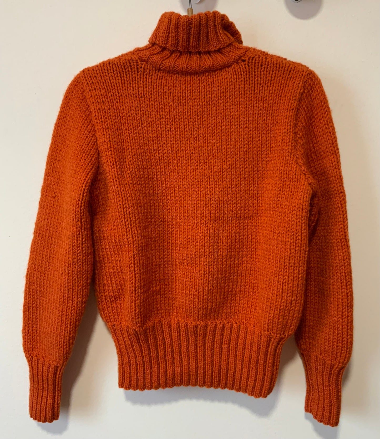 Gros Pull tricoté laine col roulé Orange Vintage