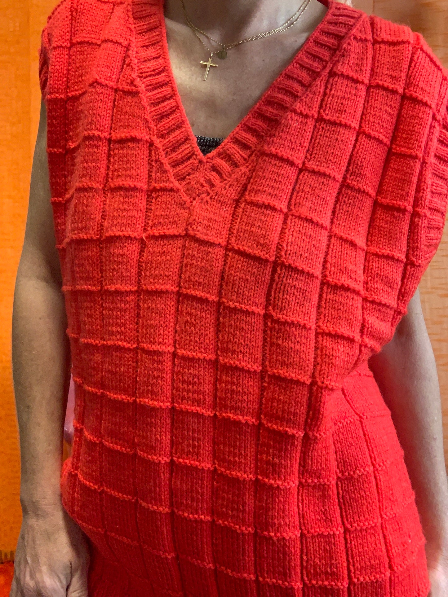 Grand Pull sans manche Orange tricoté Laine carreaux