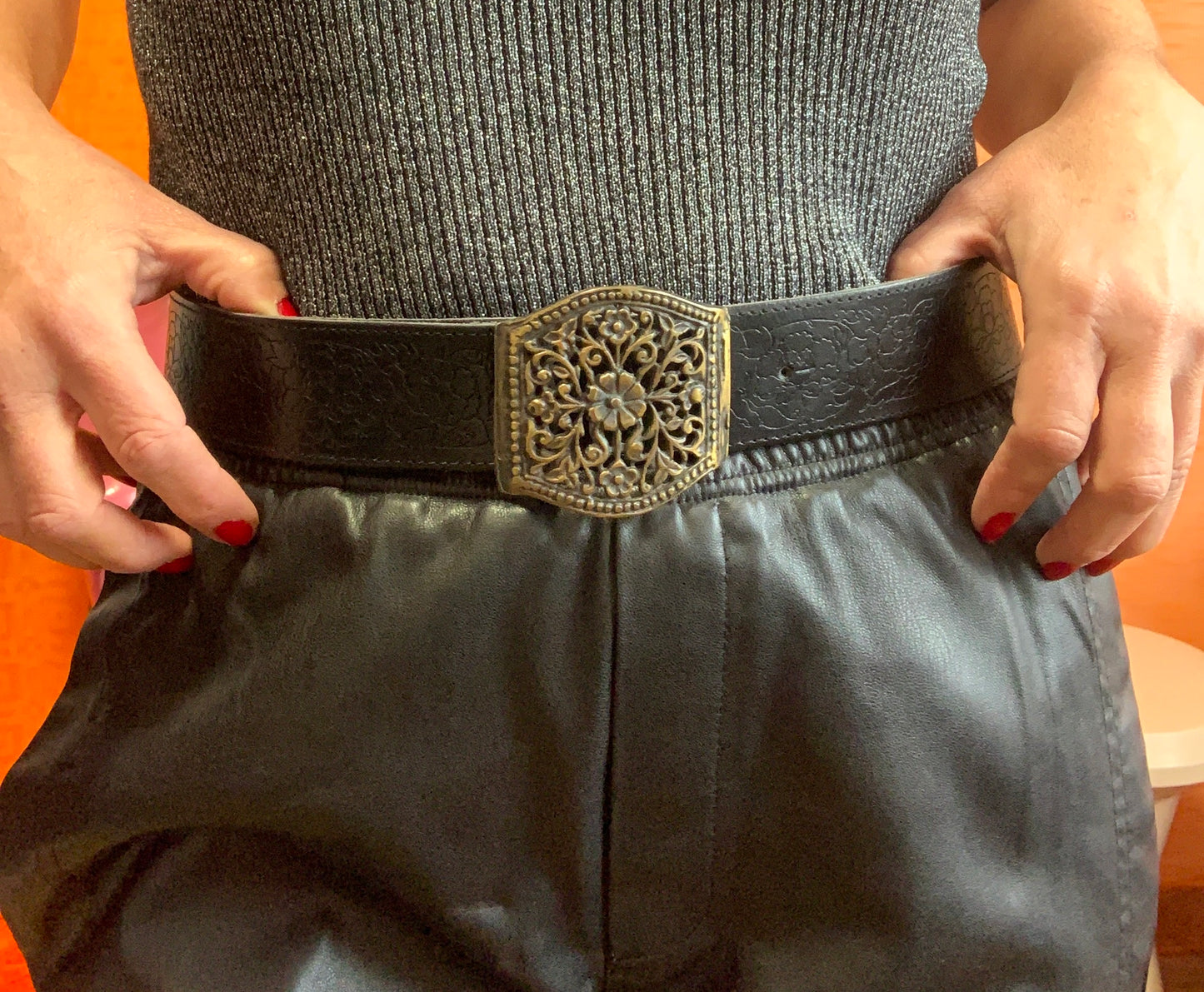 Ceinture Cuir noire Fleurs bohème Vintage France