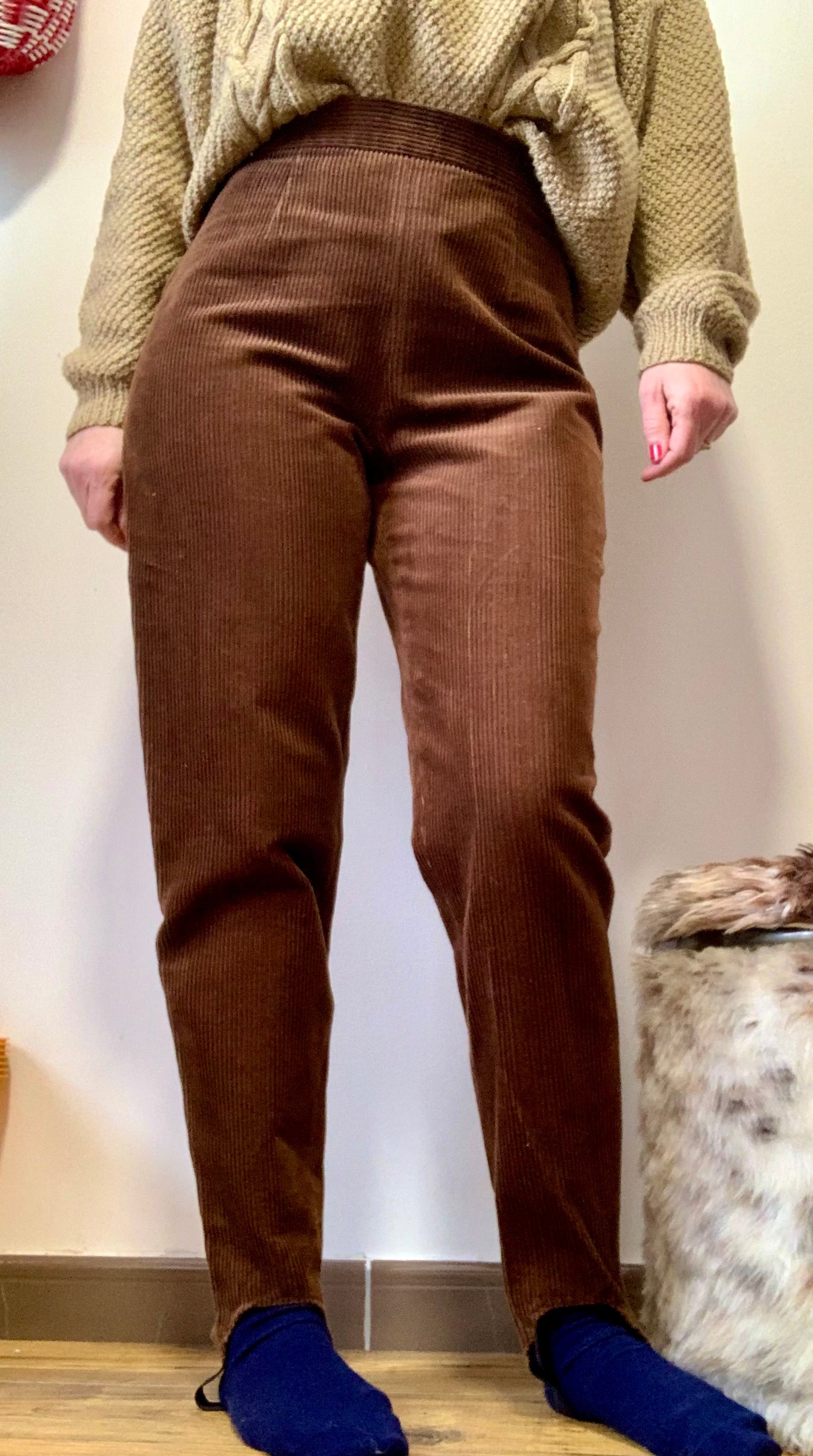 Pantalon Femme En Velours Côtelé Coupe Mom - Taille Haute Avec Revers - Style Rétro Confortable - Marque Eight 2 Nine