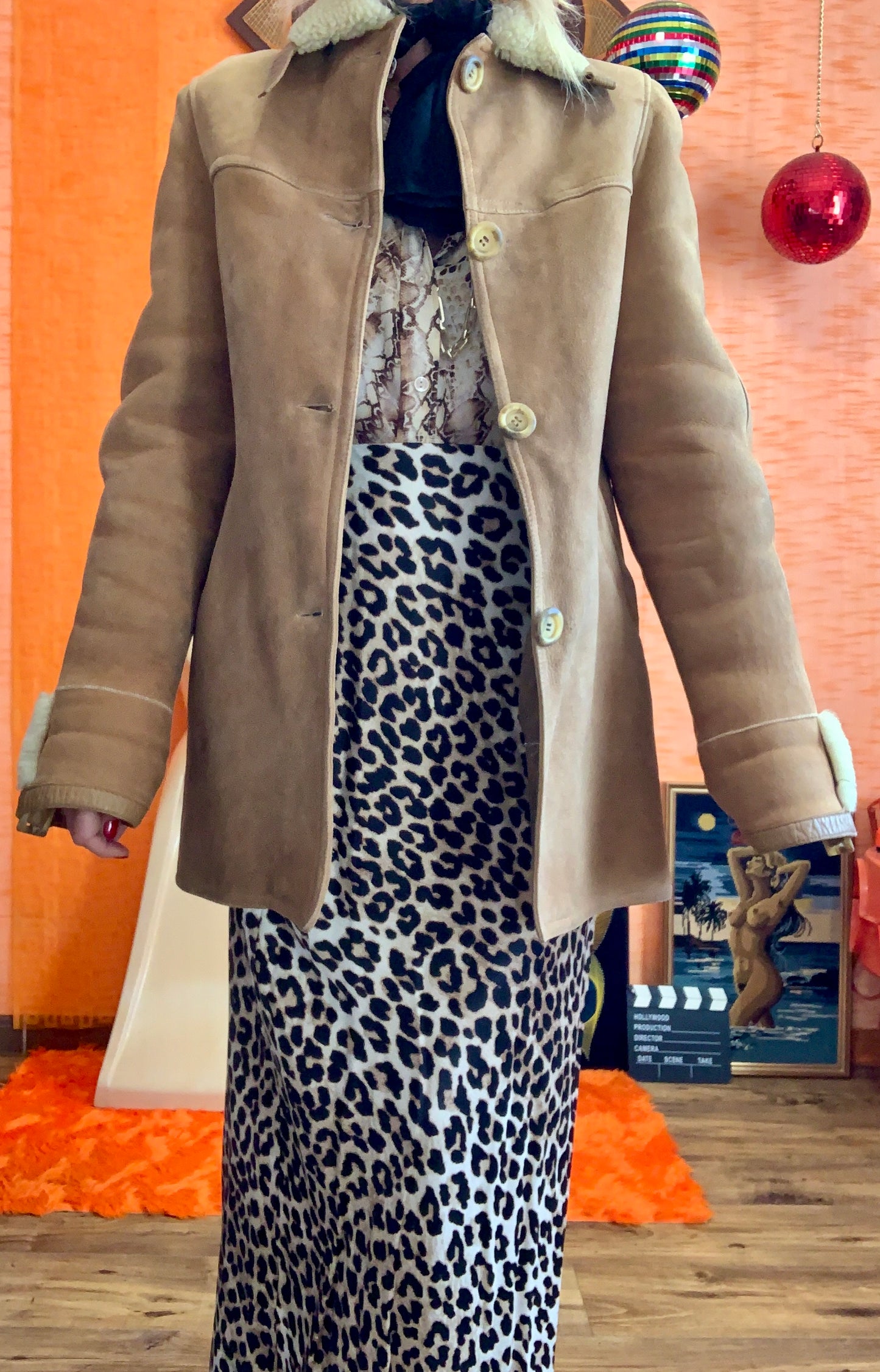 Superbe peau lainée peau retournée cuir daim beige Vintage