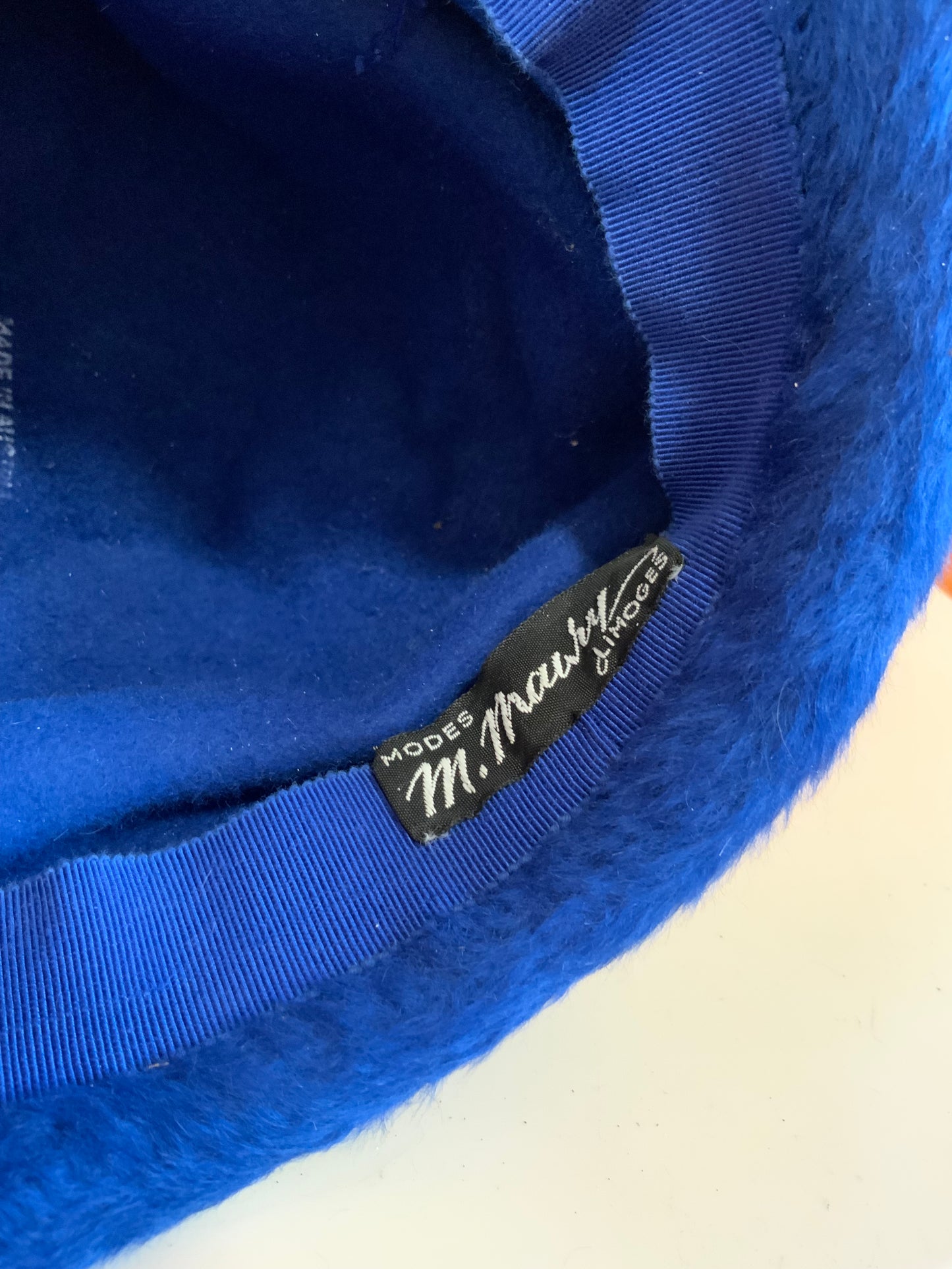 Chapeau élégant Ancien 1960 Vintage Fourrure synthétique bleue France Limoges