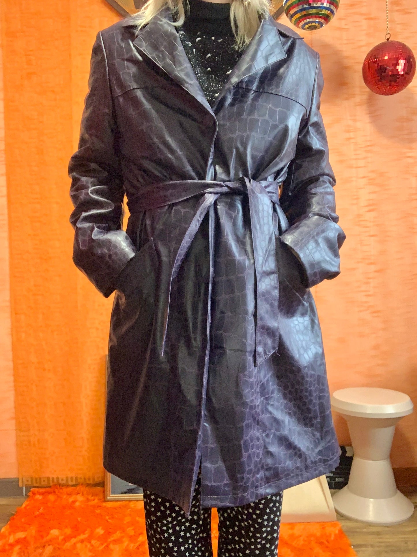 Trench PVC Vintage 1990 Facon croco couleur Aubergine