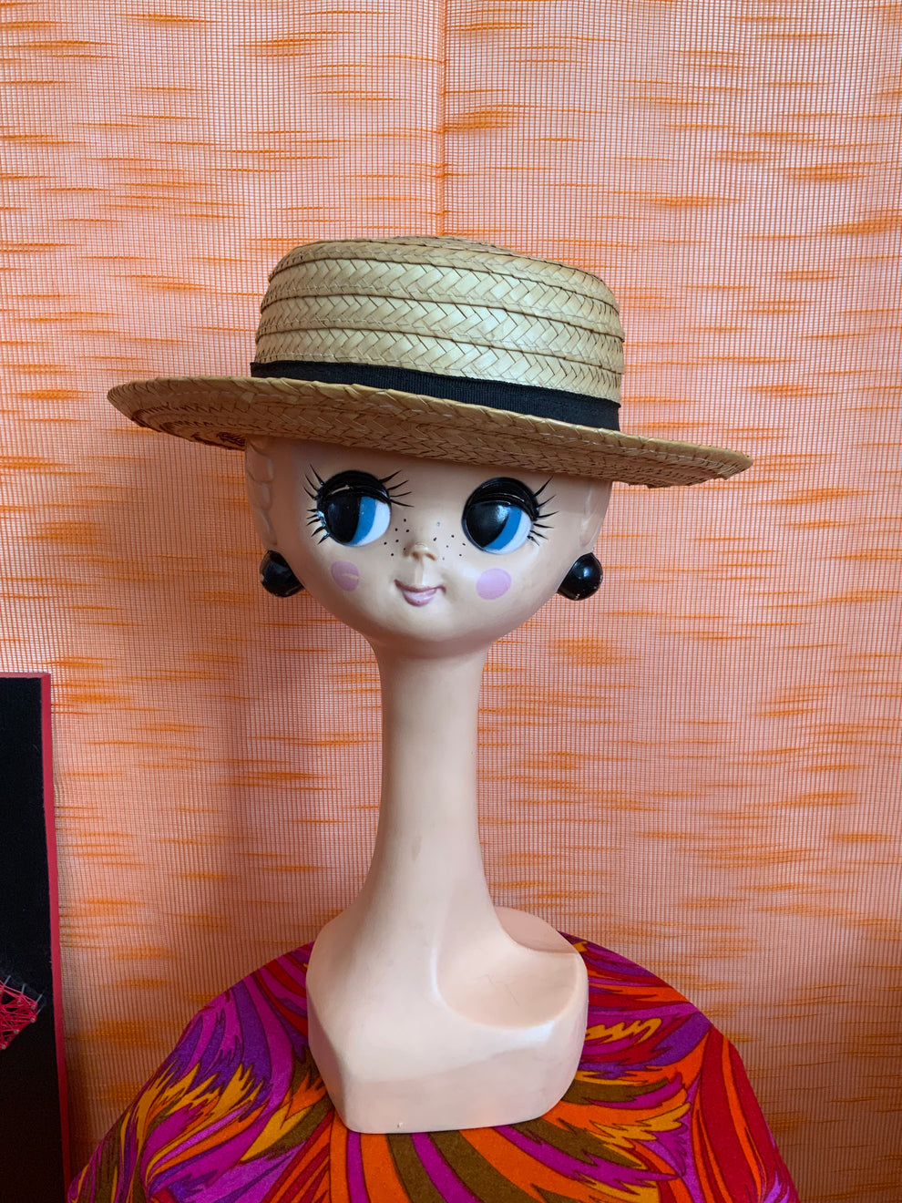 CHAPEAU DE PAILLE VINTAGE AVEC DENTELLE ET BELLES CHAPEAU DE PAILLE VINTAGE AVEC DENTELLE ET BELLES