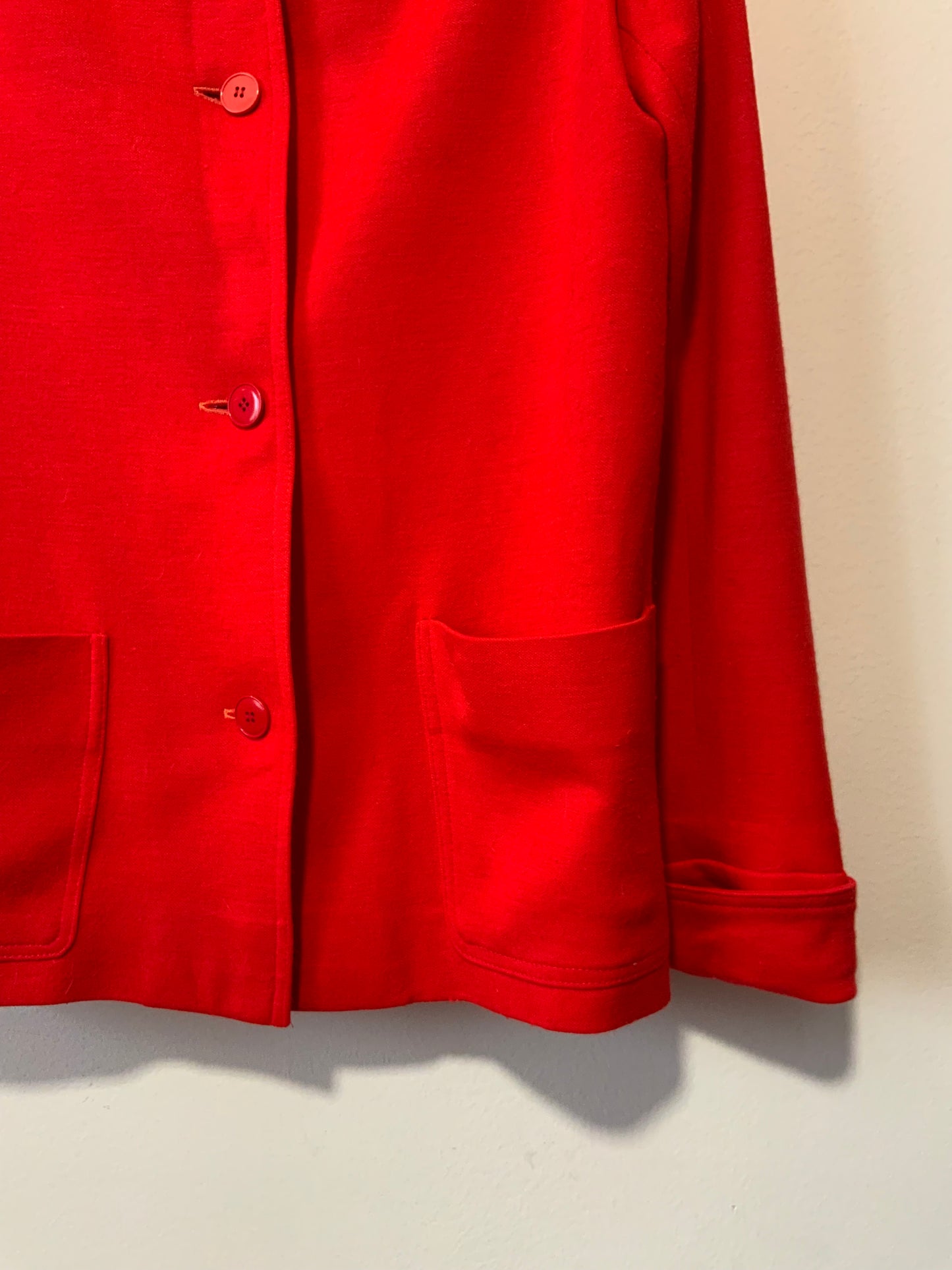 Très belle Veste Rouge Confection Main Vintage 1970