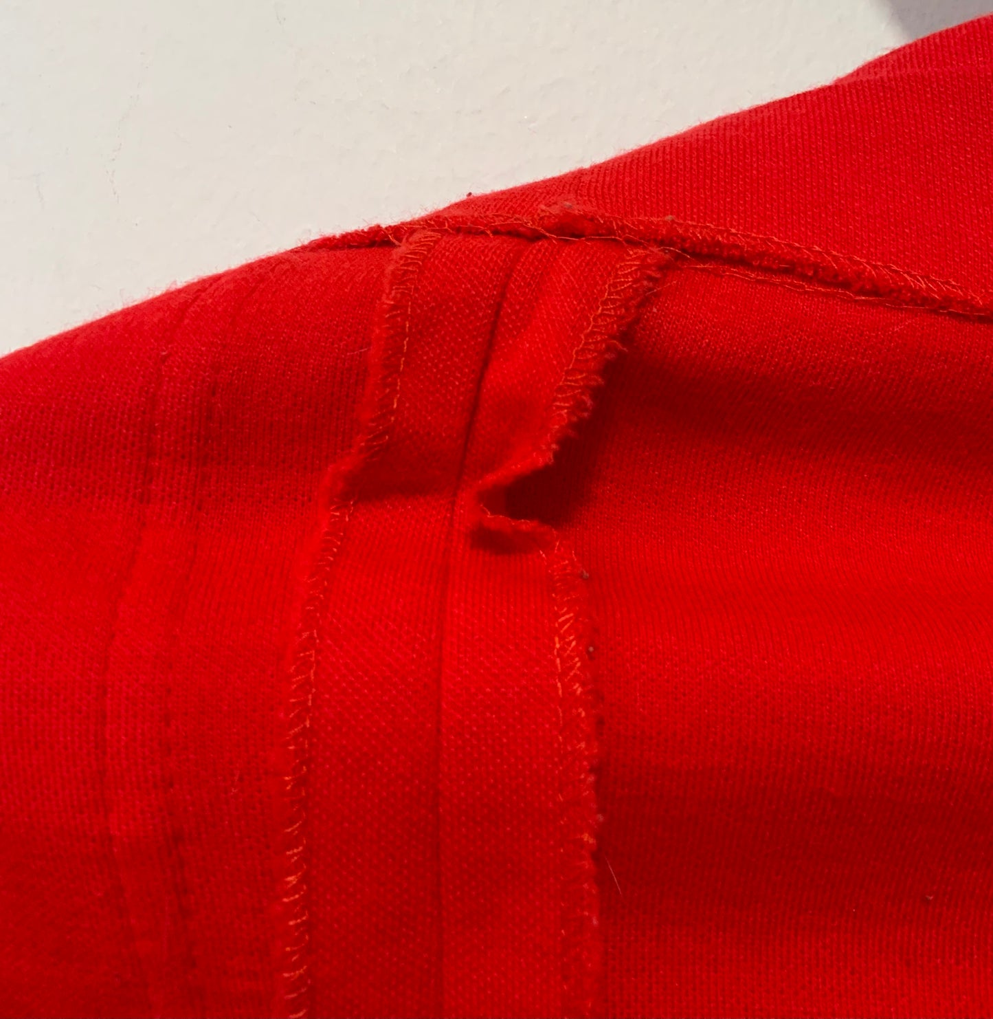 Très belle Veste Rouge Confection Main Vintage 1970