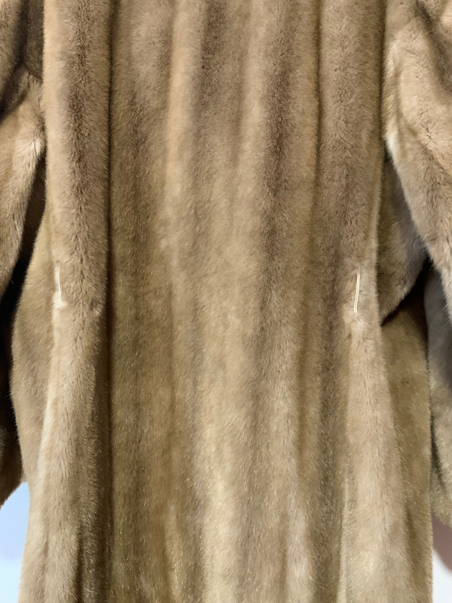 Grand manteau en fourrure synthétique Confection 1960/70 Beauté Vintage