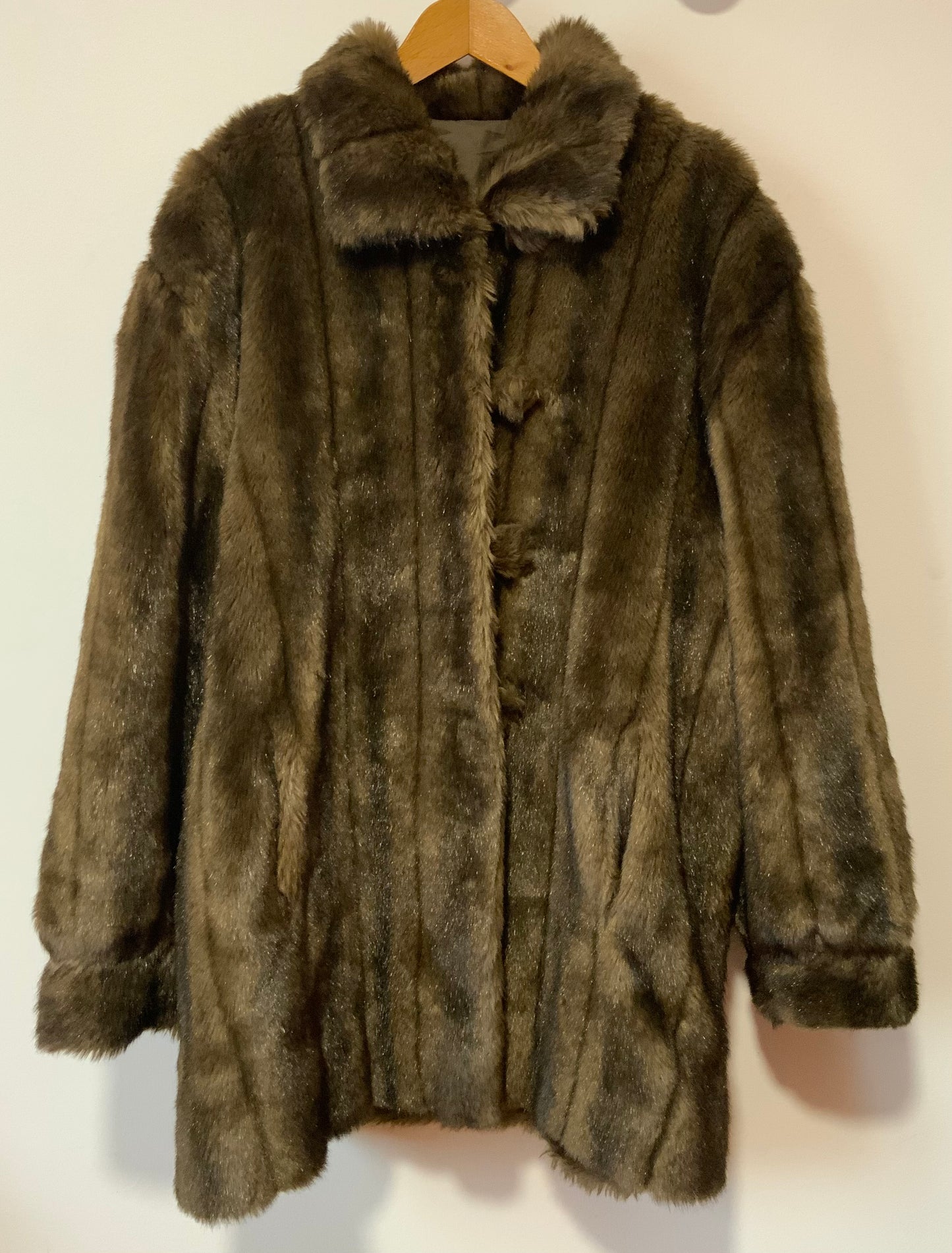 Gros manteau Fausse Fourrure 3/4 Vintage Élégance 1970/80