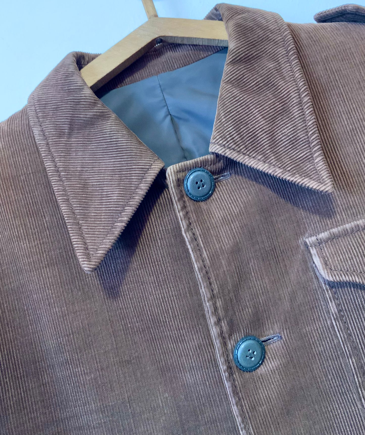 Très belle veste longue en velours côtelé Marron Vintage Authentique