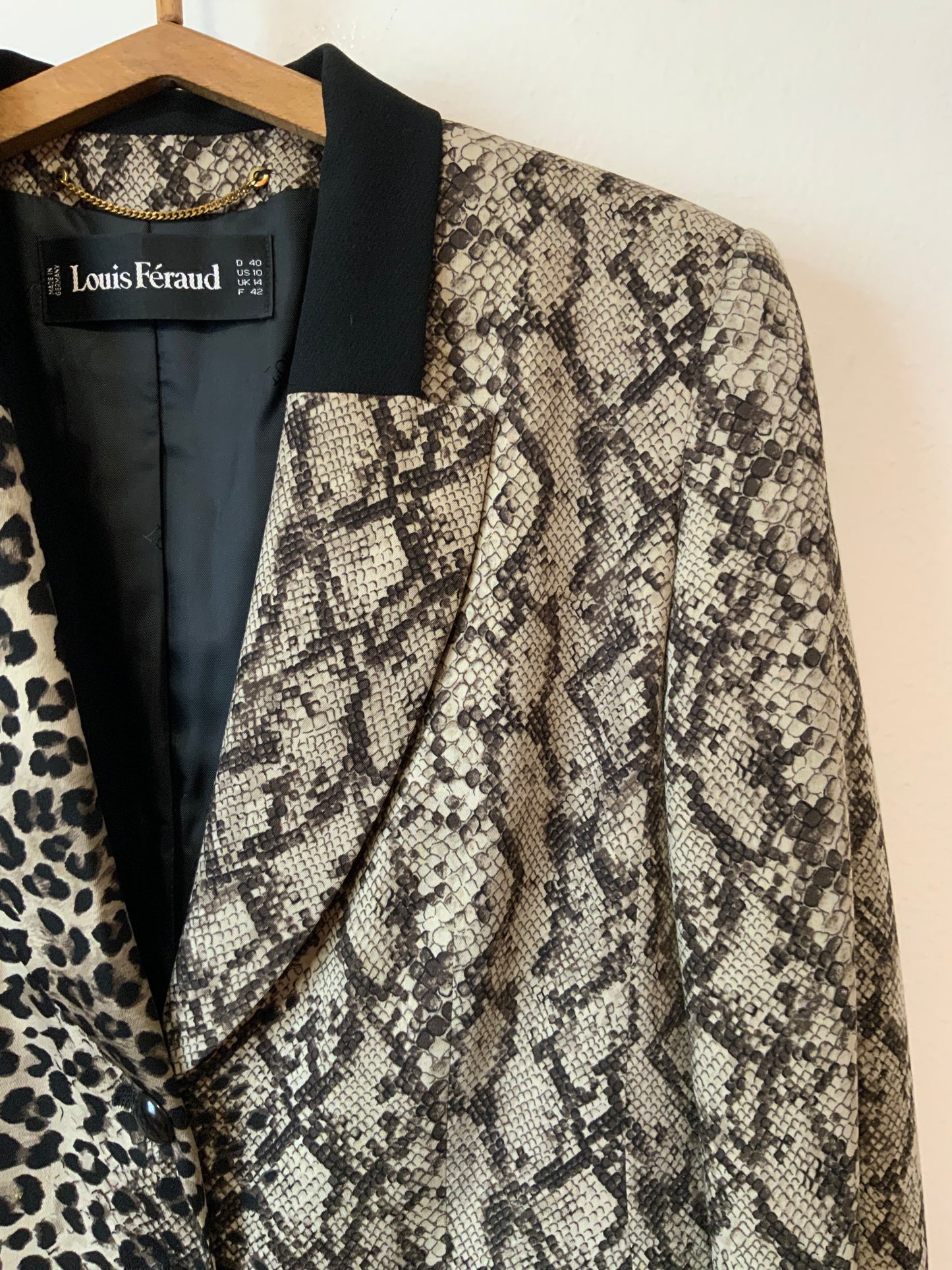 Incroyable Veste droite Louis Feraud Leopard Python Vintage Original