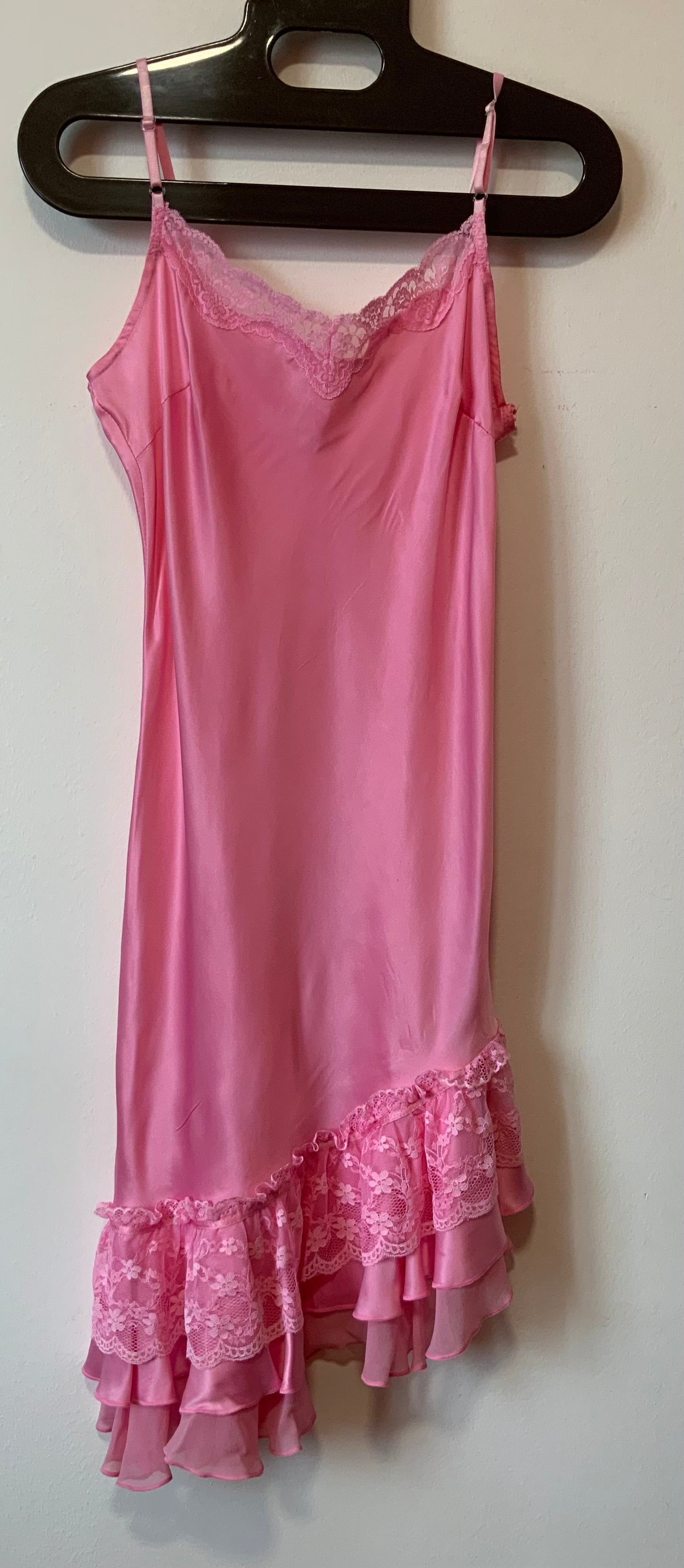Robe En pure soie Rose Dentelle Sexy Modèle Miss Vintage 1990