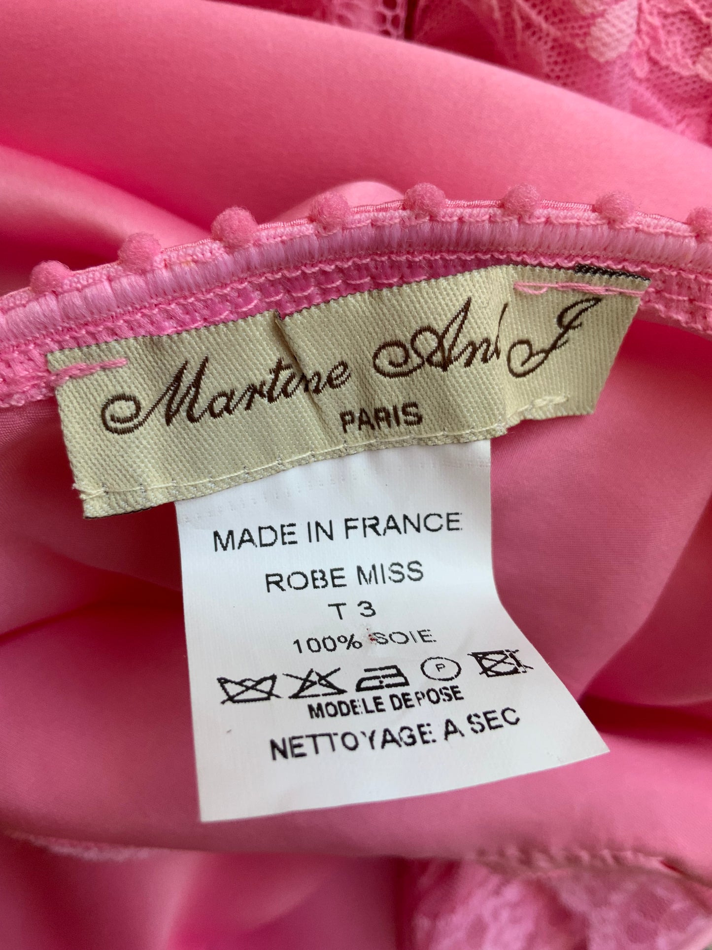 Robe En pure soie Rose Dentelle Sexy Modèle Miss Vintage 1990
