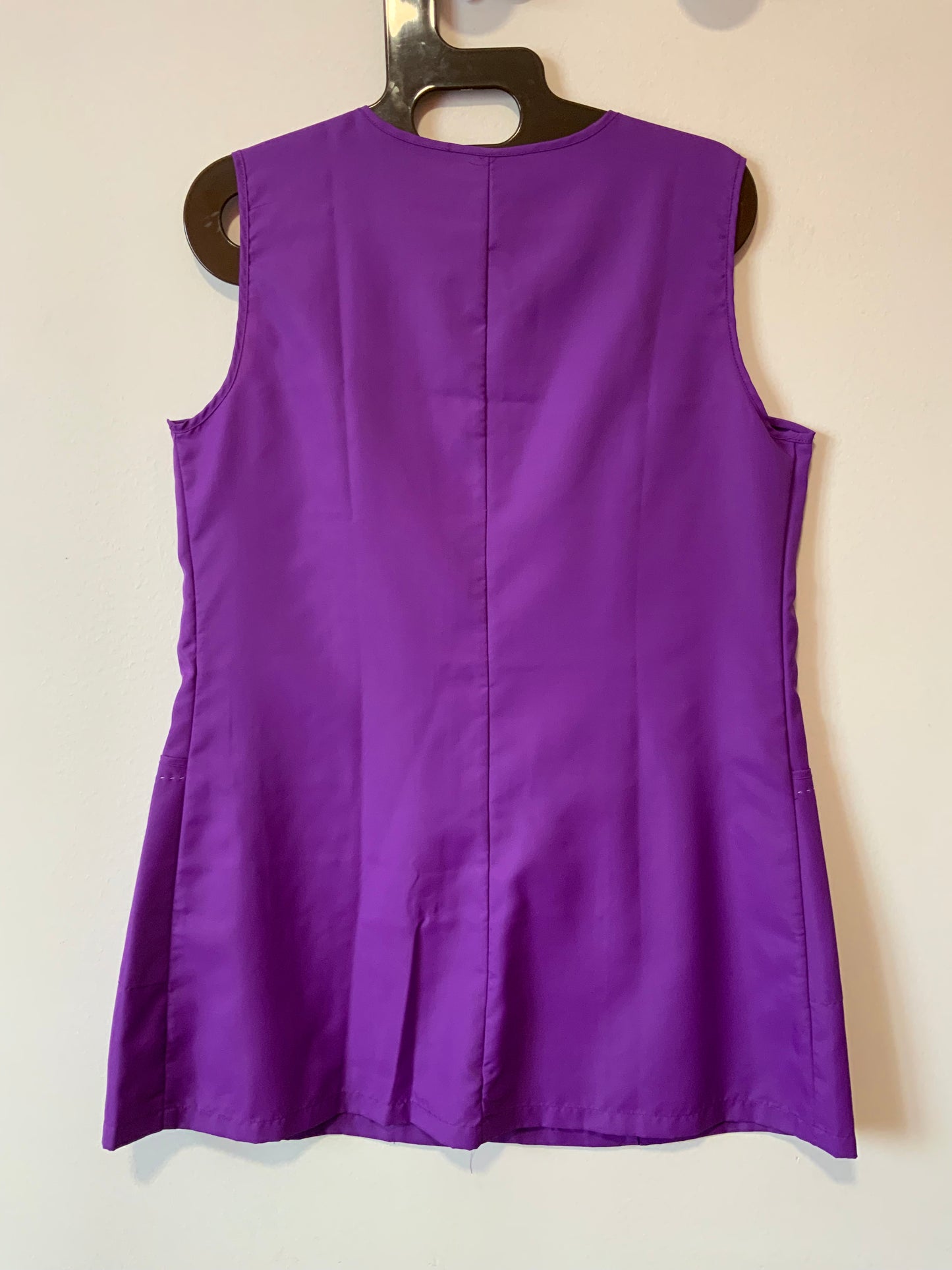 Robe Blouse Nylon Violette et Fleurs brodées Vintage 1970