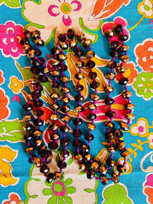 Long collier sautoir en perles de verre Anciennes - Vintage