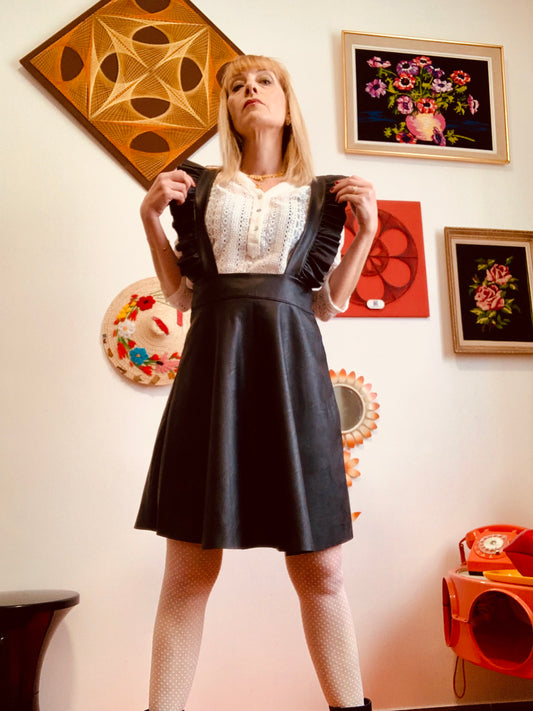 Robe à bretelles et zip Simili cuir Italy Vintage