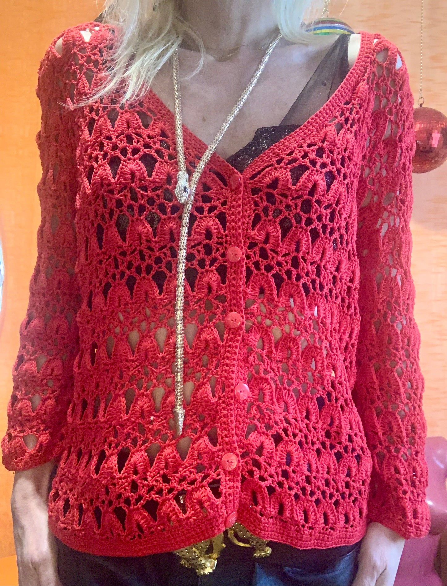 Gilet Mailles crochet couleurs Framboise Vintage