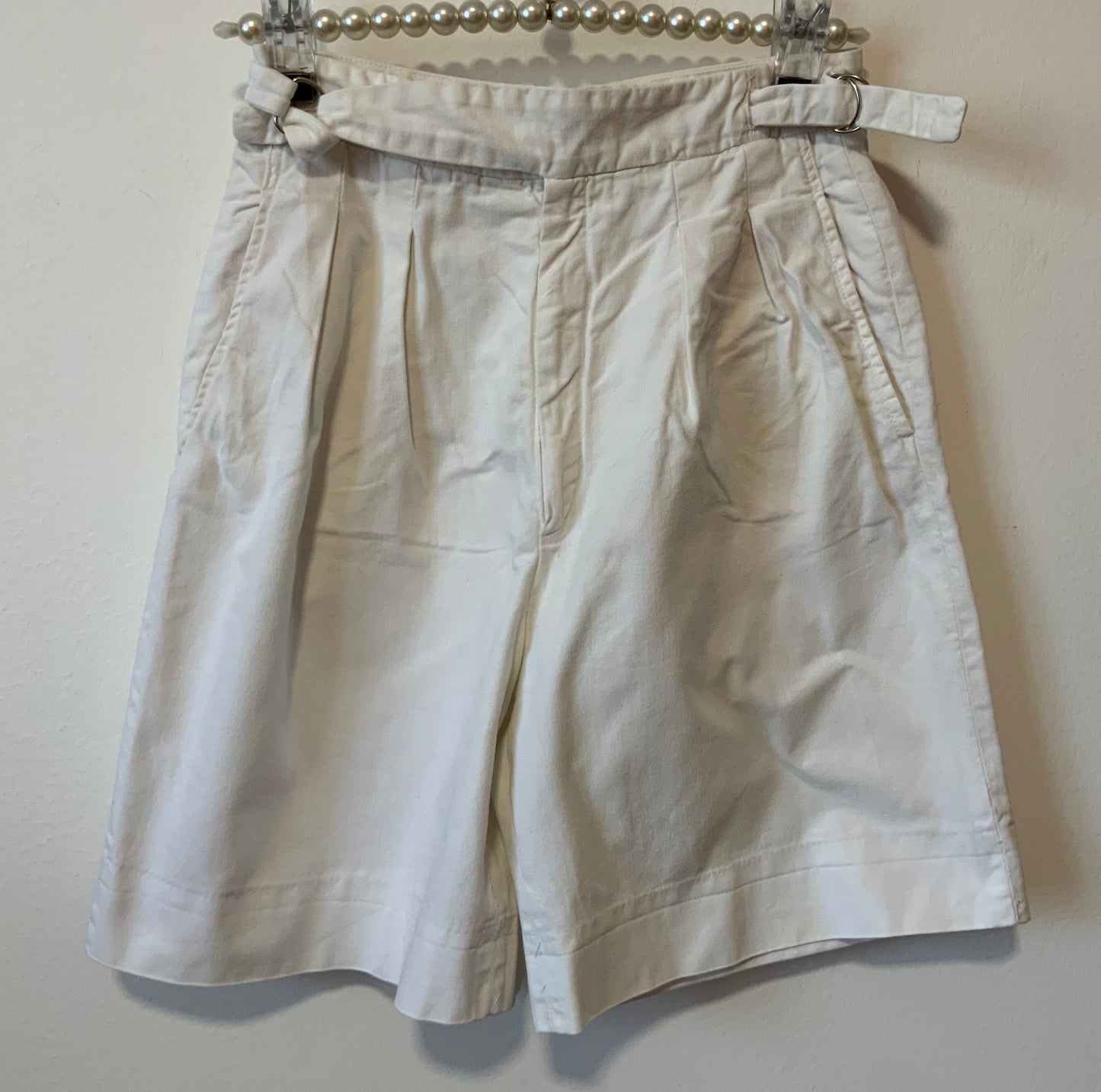 Bermuda Blanc à pinces et anneaux Vintage France 1980