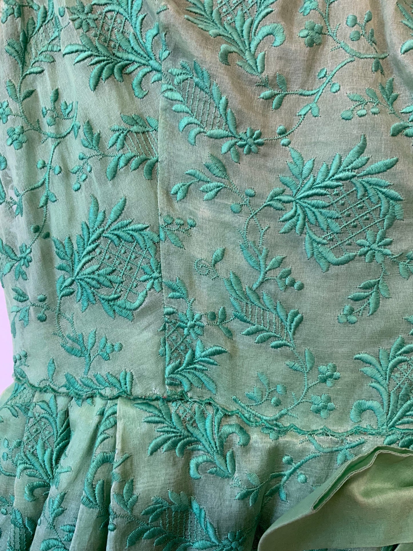 Robe Haute Couture Allemagne Schiesser Pièce de musée environ 1960 Fleurs