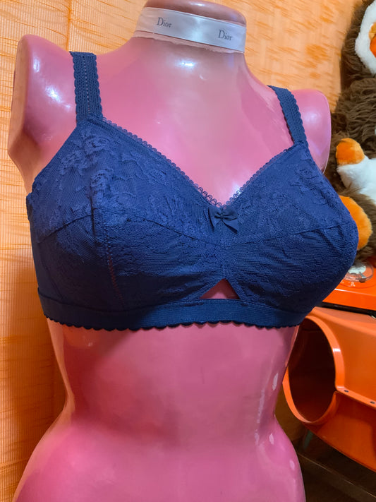 Soutien Gorge Triumph dentelle fleurs Vintage Deadstock 1970
