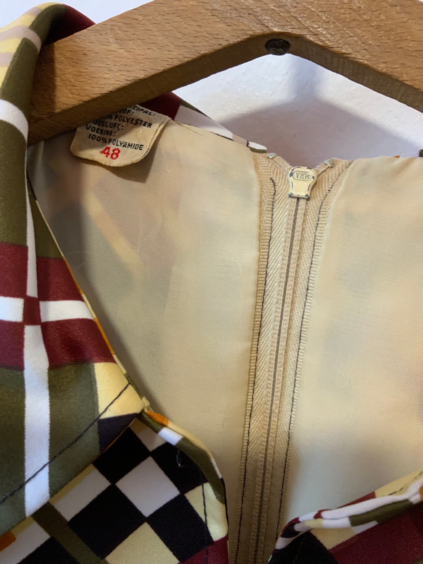 Sublime Robe a motifs géométriques Col pelle à tartes Vintage Création