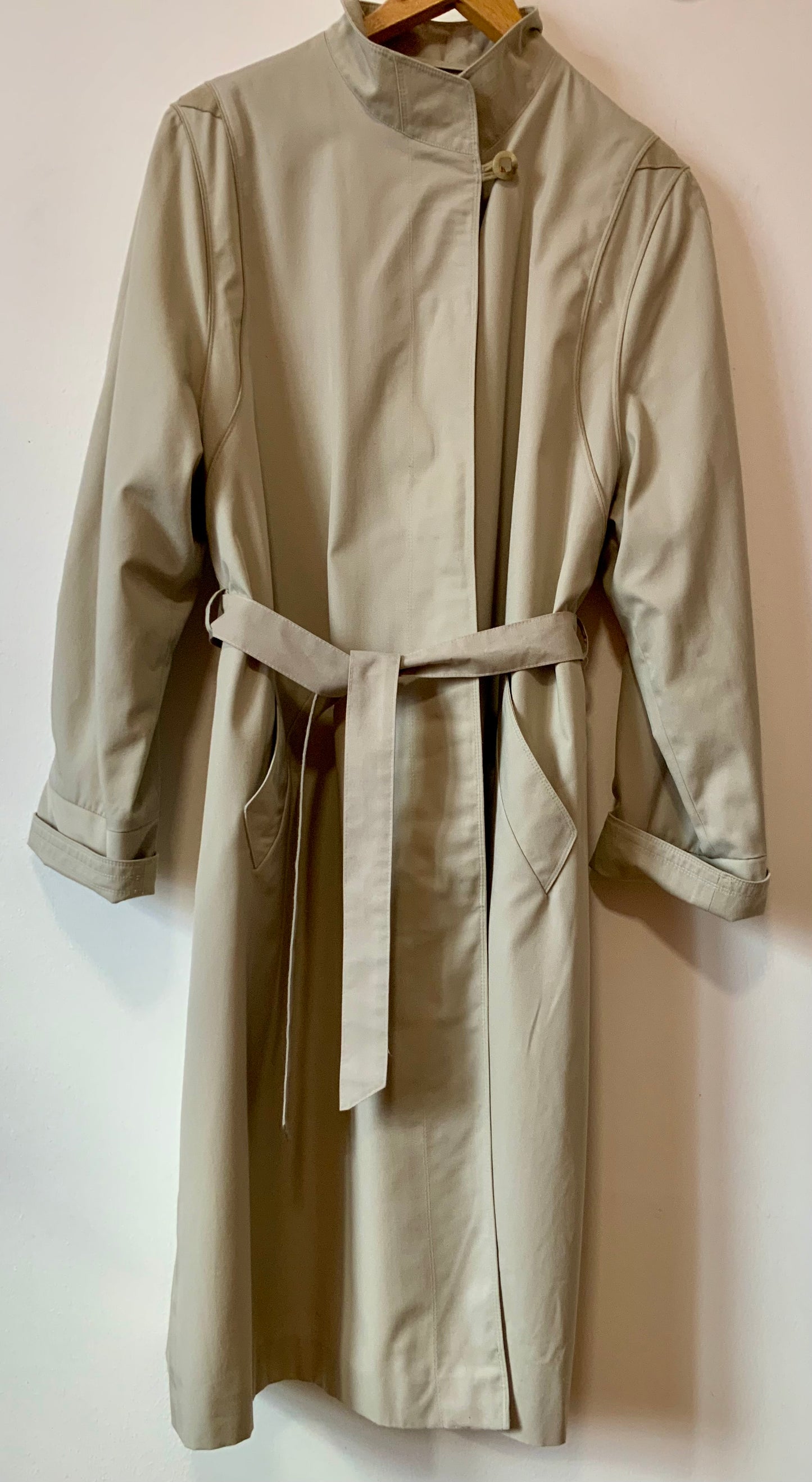 Trench ceinturé 1980/1990 Vintage Chic empiècements daim