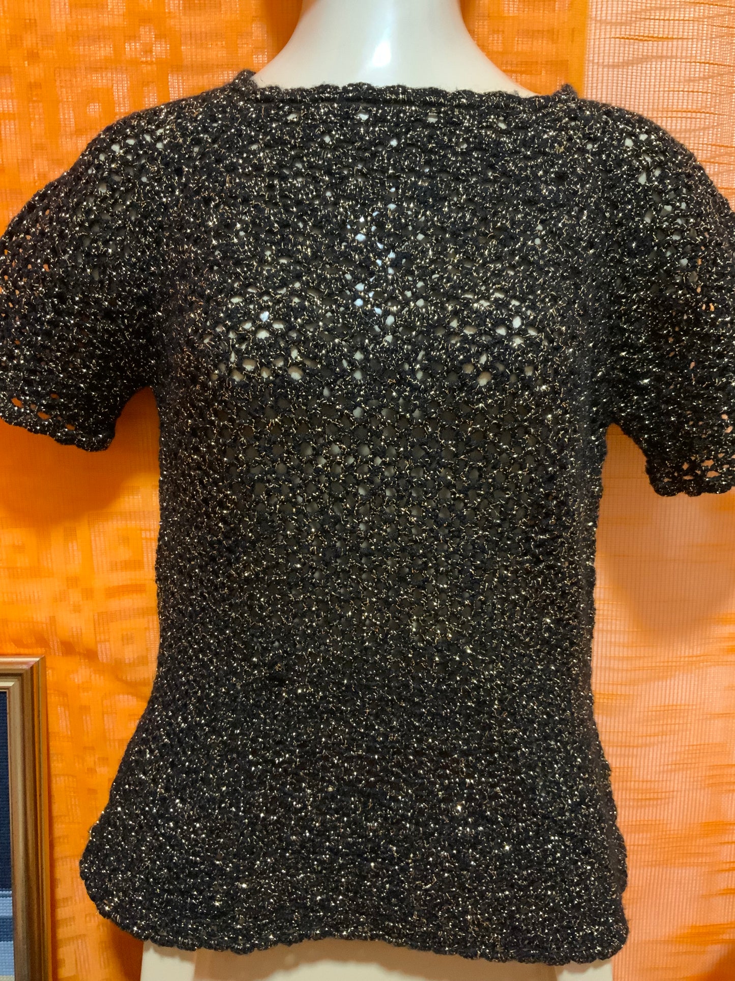 Pull Ajouré tricot crochet Noir Doré Vintage 1980
