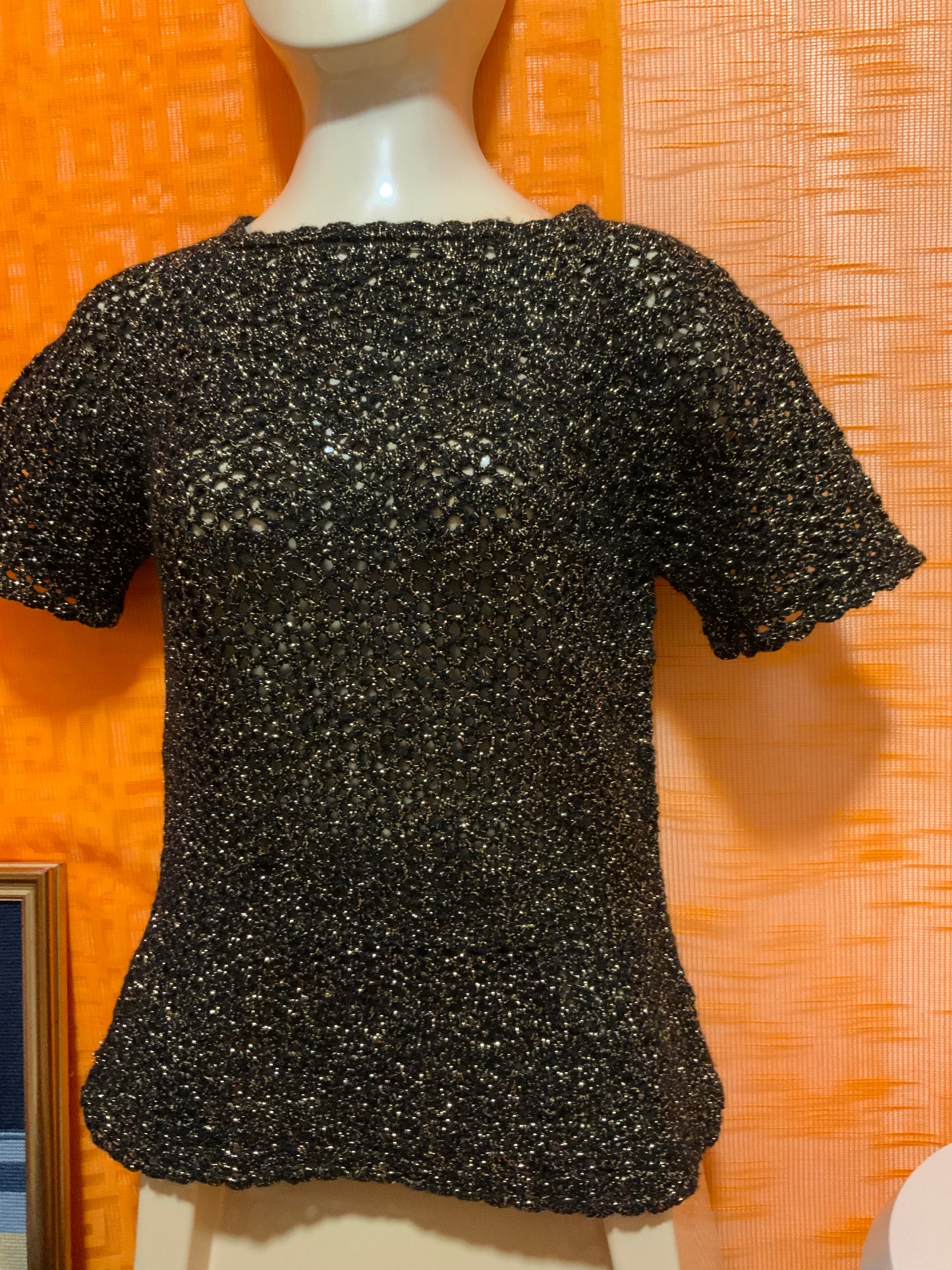 Pull Ajouré tricot crochet Noir Doré Vintage 1980