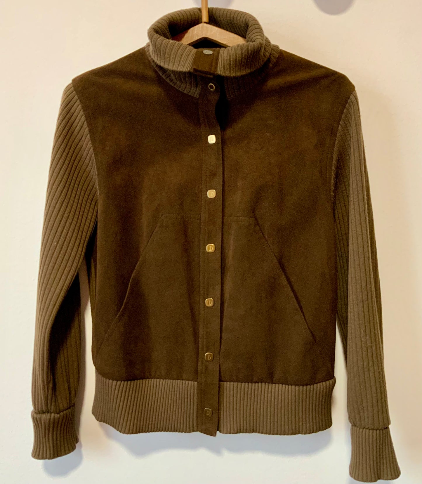 Sublime Blouson Façon Daim Vintage de F Desarbre France Haut de Gamme Paris France
