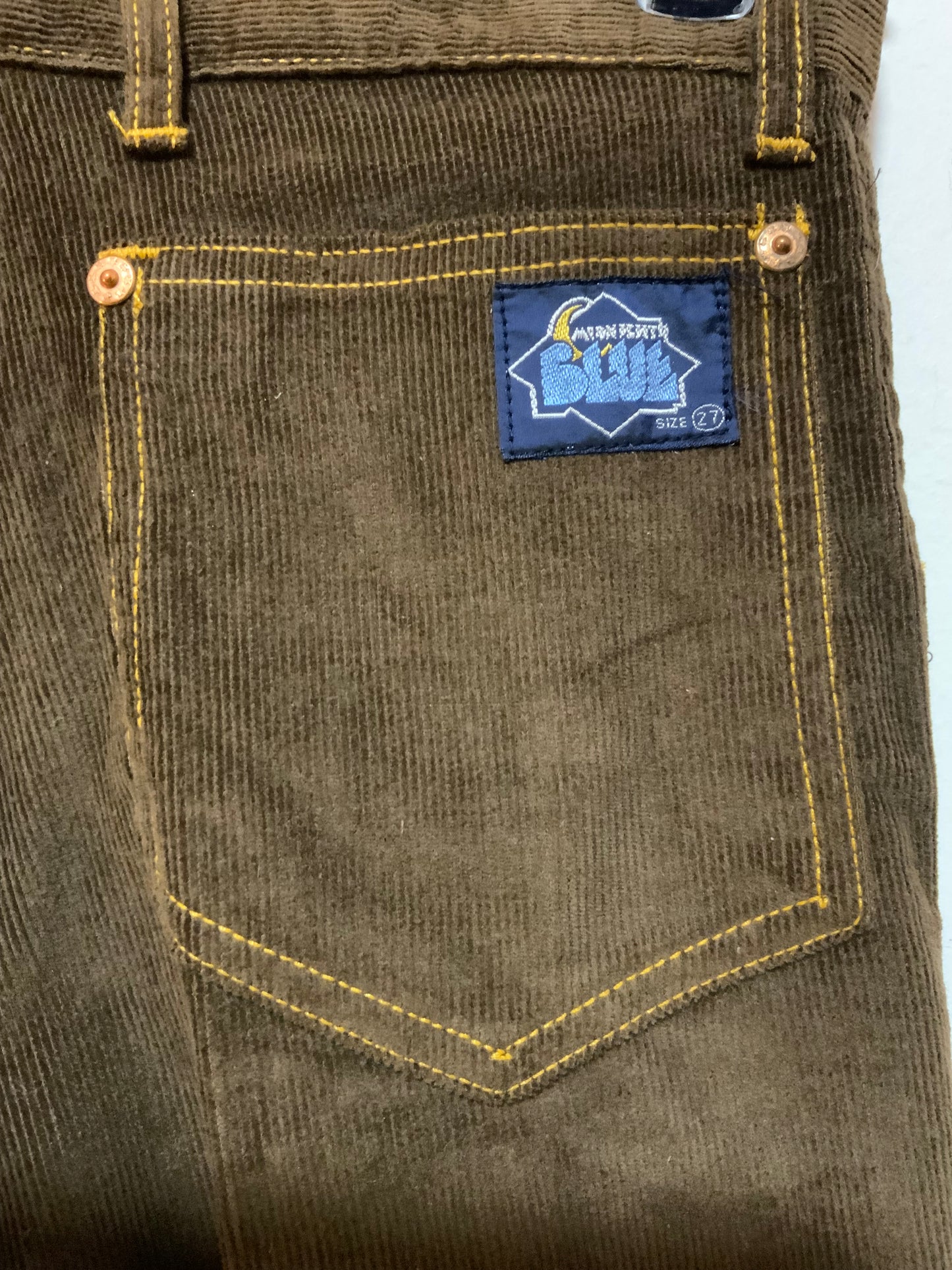 Très beau pantalon pattes d’éléphant 1970 Authentique velours côtelé