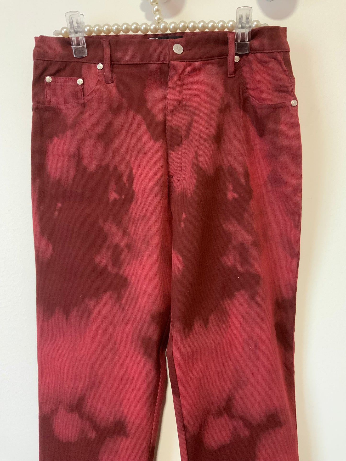 Pantalon velours côtelé motifs tie and die Rouge Vintage Neuf