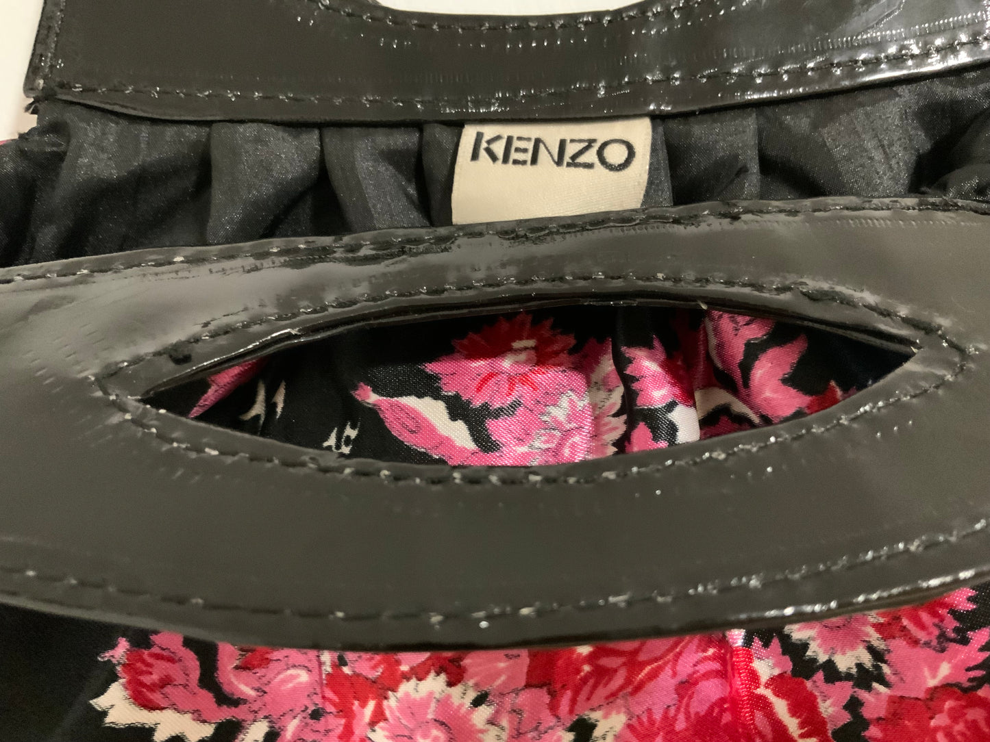 Petit sac fleurs satinées Kenzo