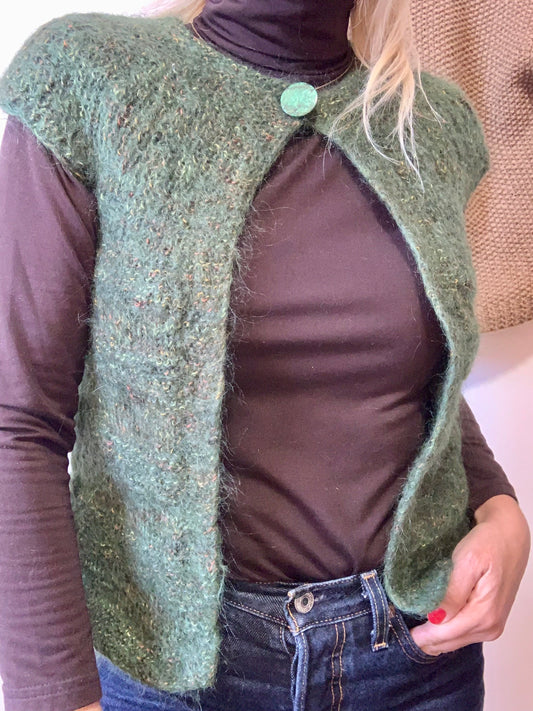Gilet court sans manche tricoté Main en Laine avec Mohair - Vintage