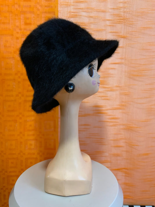 Chapeau cloche / Bob laine angora noire Vintage France