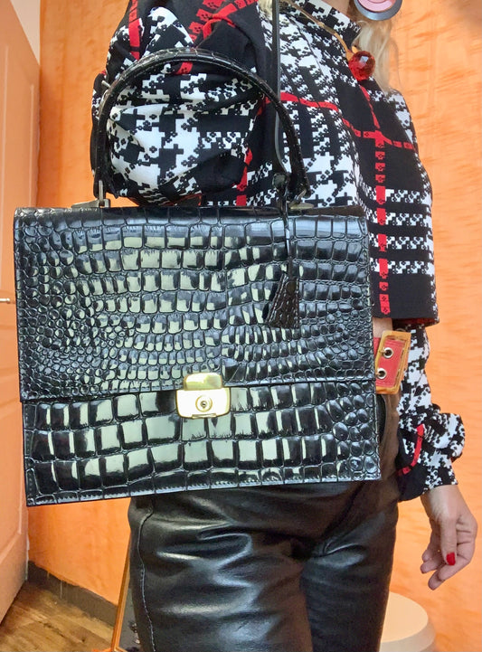 Superbe Sac à main Ancien Vintage Cuir vernis grains croco