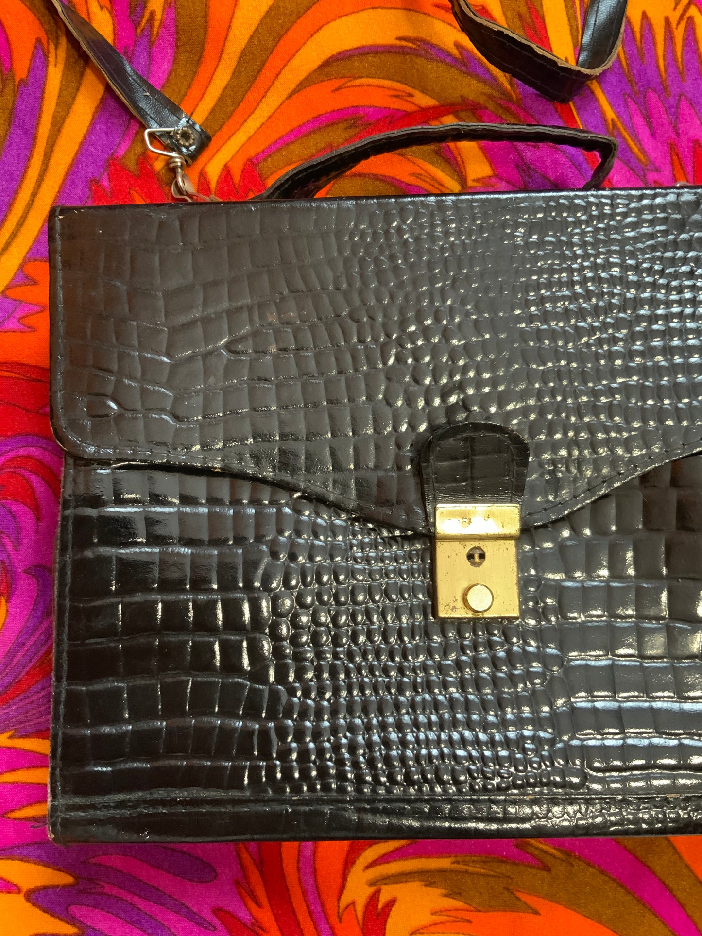 Sac à main cuir vernis grains croco Vintage Ancien