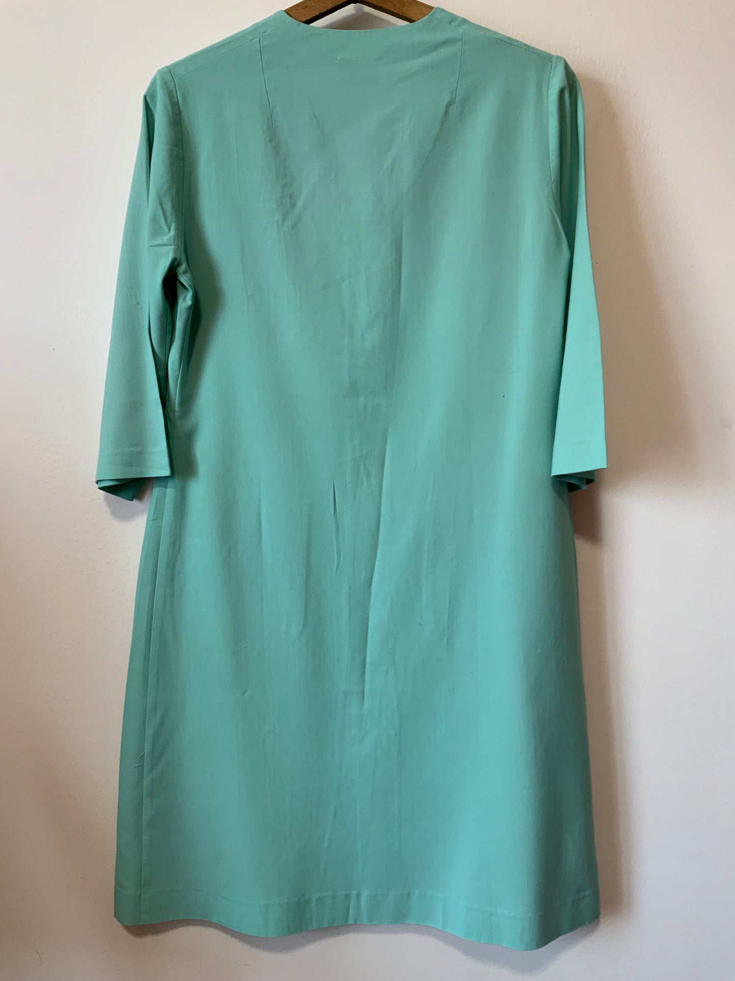 Robe Blouse Boutonnée Verte Fleurs broderies Vintage France 1970